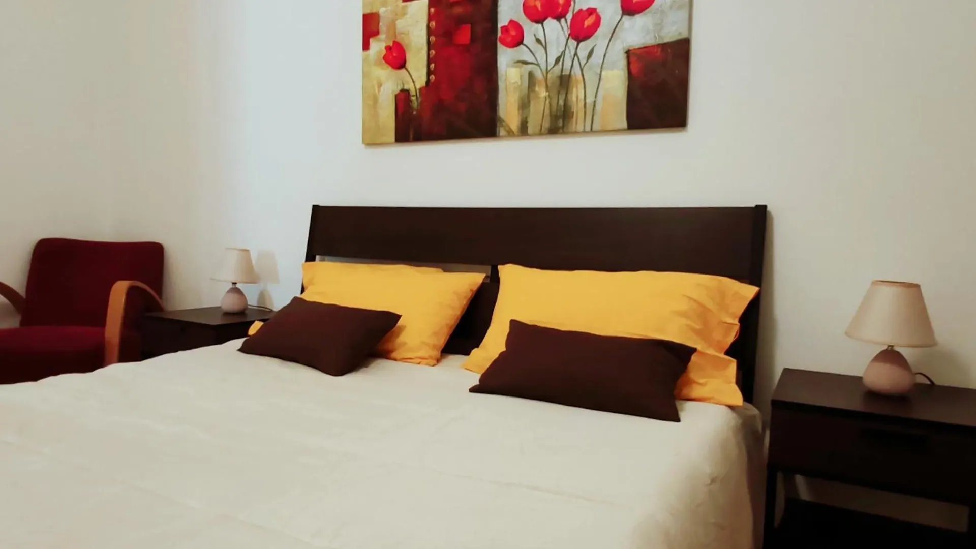 Chiara'S Holiday House Appartamento Centro Storico Palermo Italy