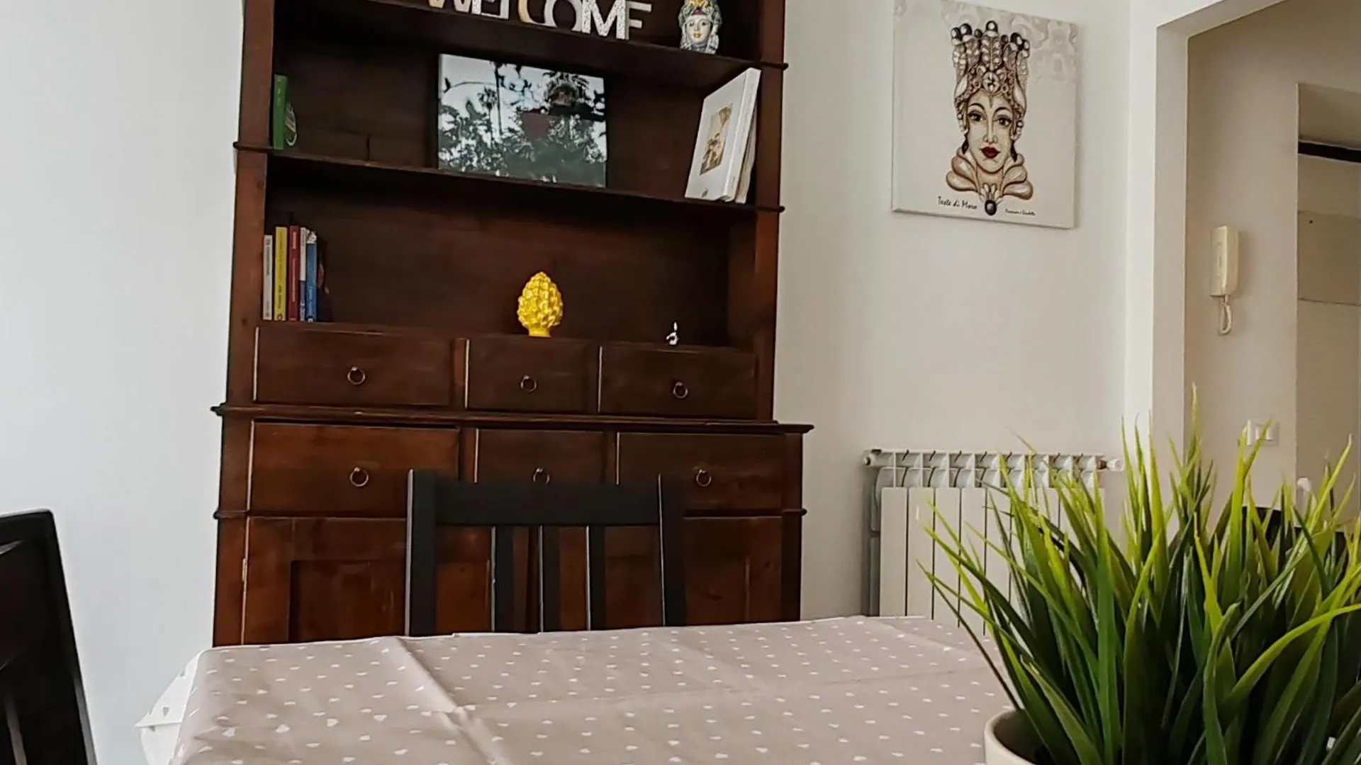 Chiara'S Holiday House Appartamento Centro Storico Palermo Italy