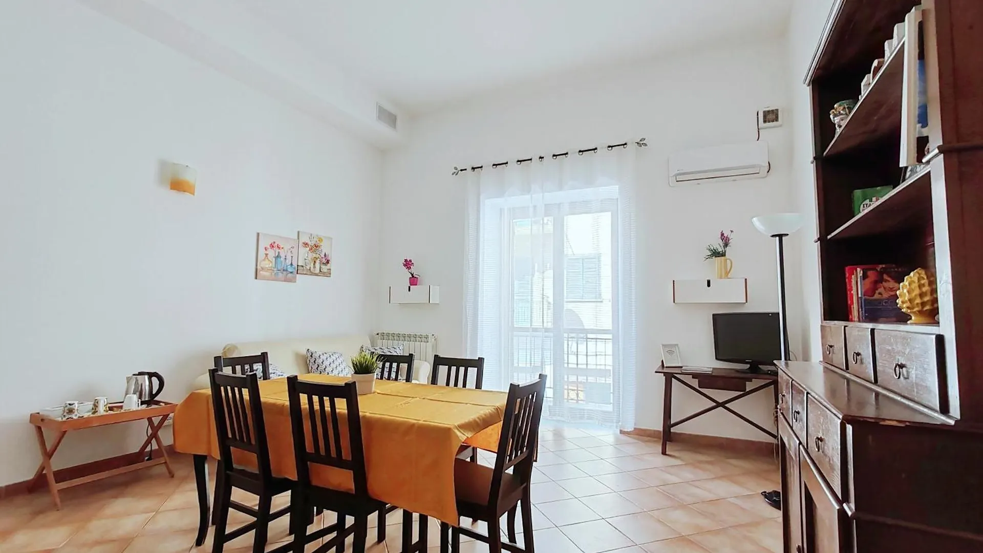 Chiara'S Holiday House Appartamento Centro Storico Palermo